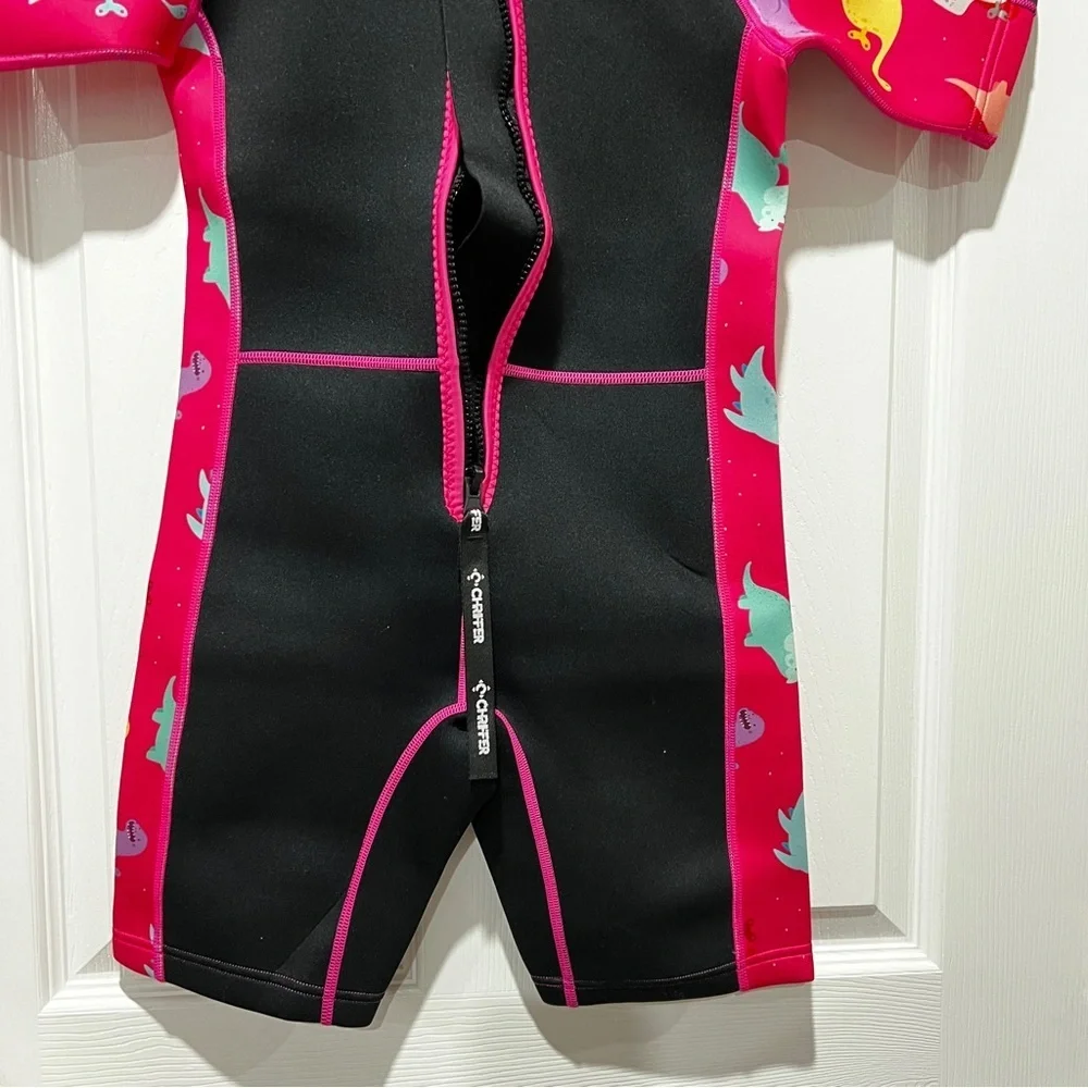 Chriffer Kids Wetsuit Size Large Pink/Black Dino Print Details Short Sleeve Girl